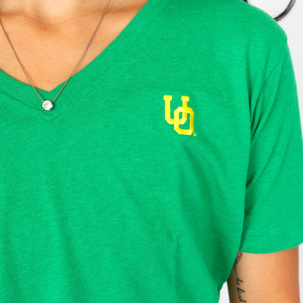 Interlocking UO, Green, V-Neck, Cotton, Women, Johnny-O, Relaxed Fit, Oregon design, T-Shirt, 942936